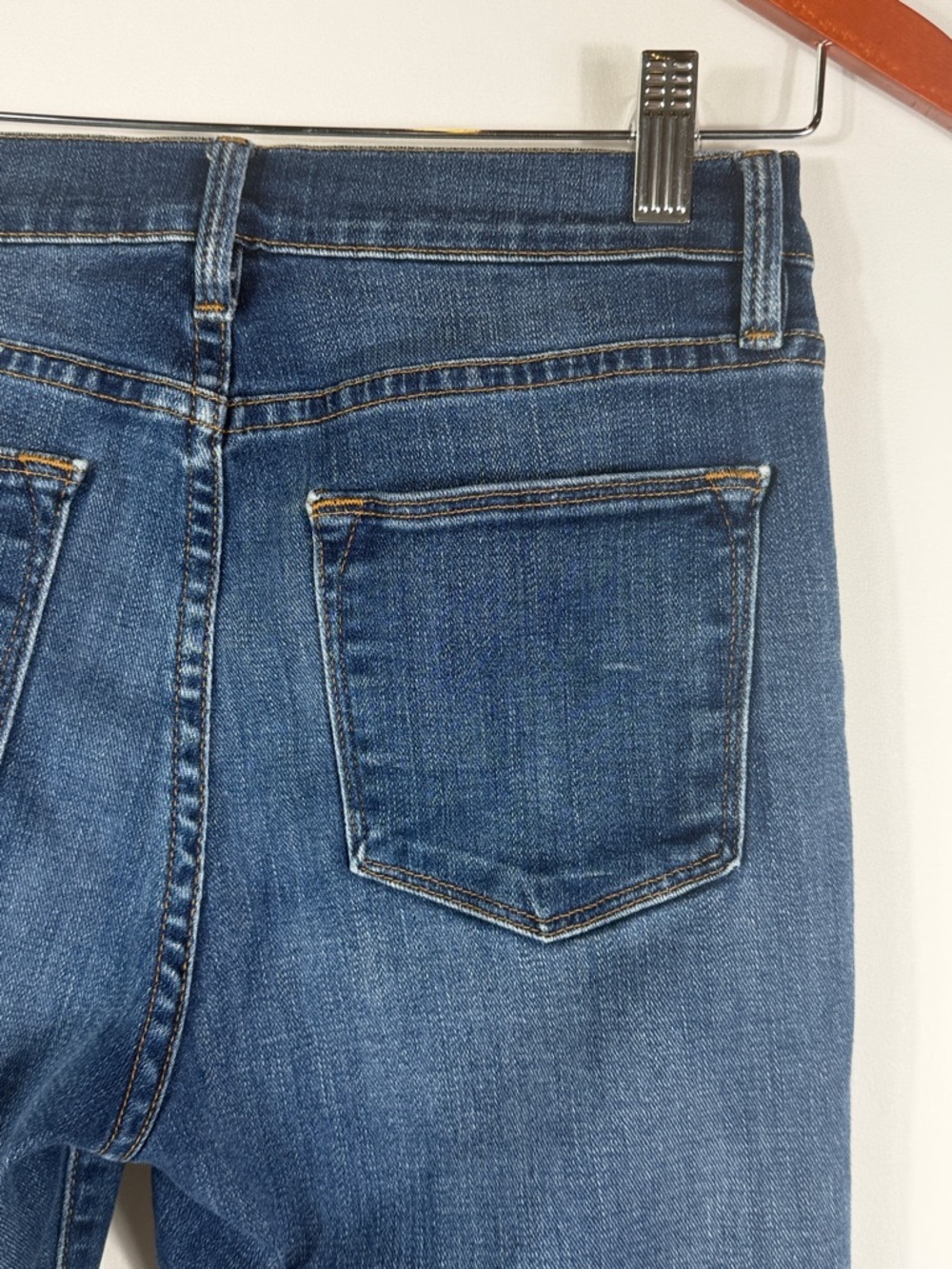 Frame Denim Thrasher Wash Le High Straight Crop Women’s Size 26, Stretch to 29” - Picture 6 of 12